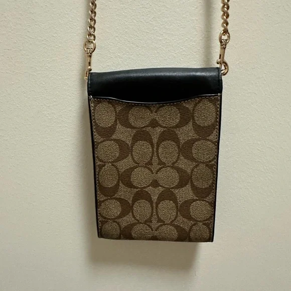 Coach Rachel Phone Crossbody in Signature Canvas - Picture 5 of 5